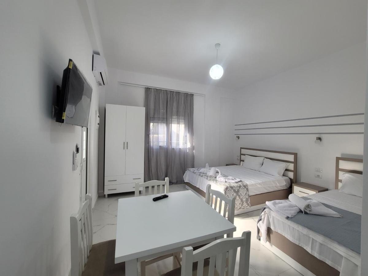 Blue Season Apartment Ksamil Luaran gambar