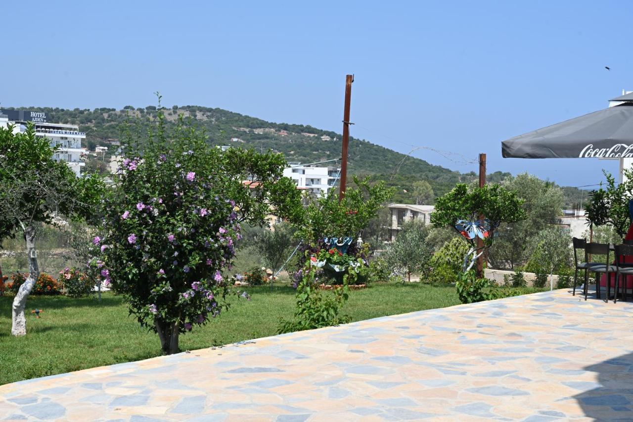 Blue Season Apartment Ksamil Luaran gambar