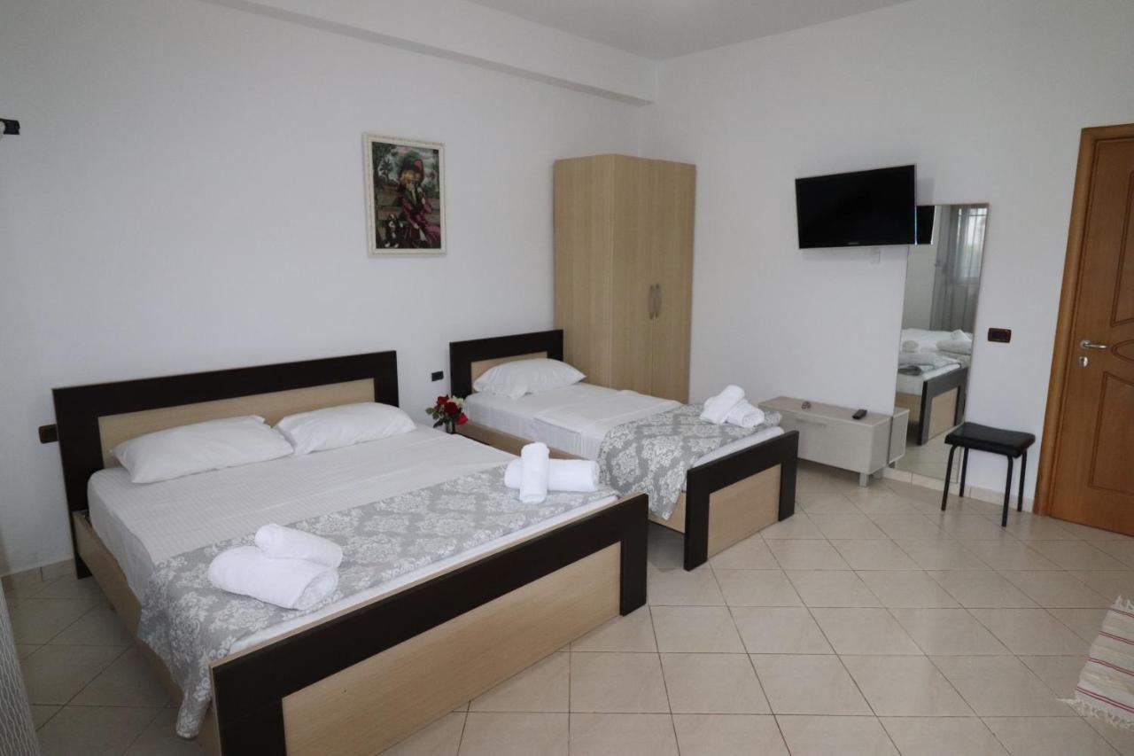 Blue Season Apartment Ksamil Luaran gambar